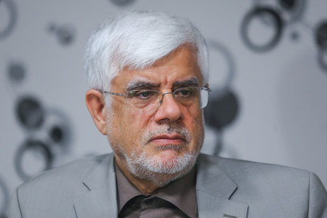 وقت خدمت‌گزاری به مردم به بگومگوهای بی‌حاصل سیاسی اختصاص پیدا نکند